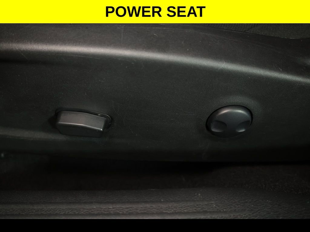 Used 2023 Dodge Challenger SXT w/ Blacktop Package image 3