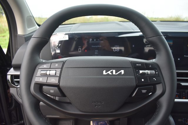 New 2026 Kia Sportage EX AWD/4WD image 28