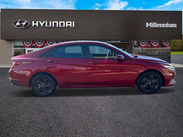 Certified 2023 Hyundai Elantra SEL FWD image 5