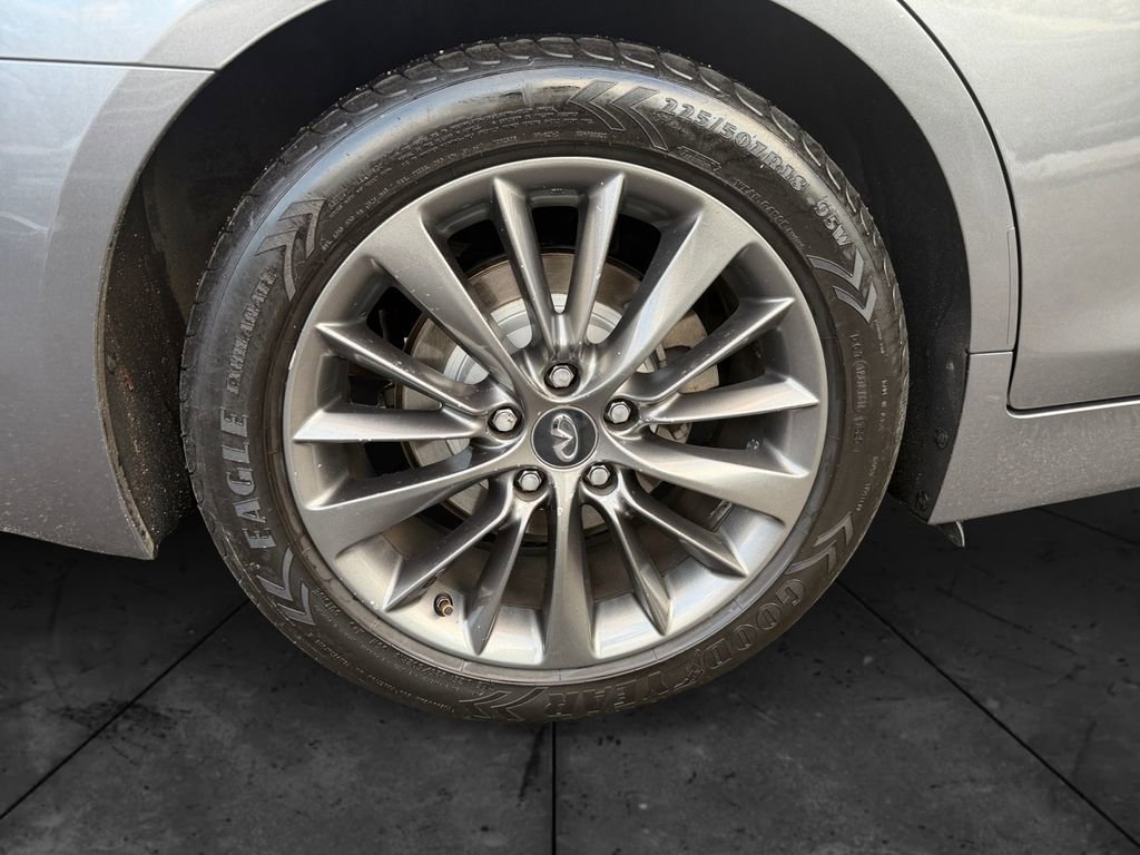 Used 2019 INFINITI Q50 Luxe image 38