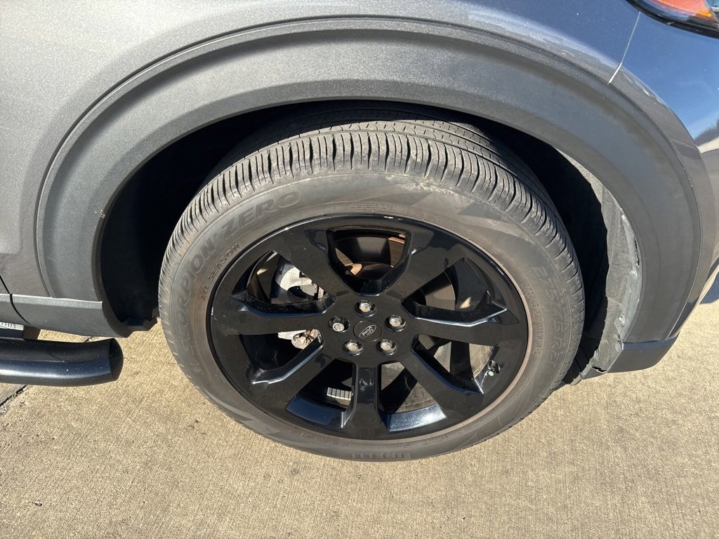 Certified 2023 Ford Explorer ST-Line w/ Class IV Trailer Tow Package image 18