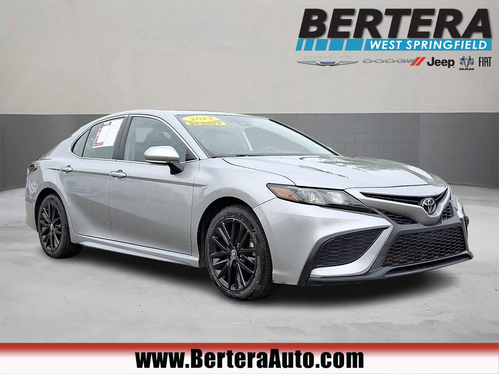Used 2024 Toyota Camry SE