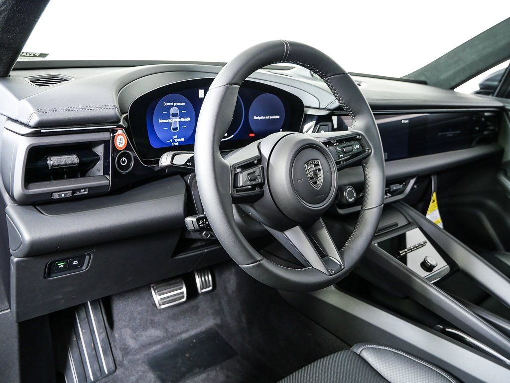 Used 2025 Porsche Macan Turbo Electric image 7