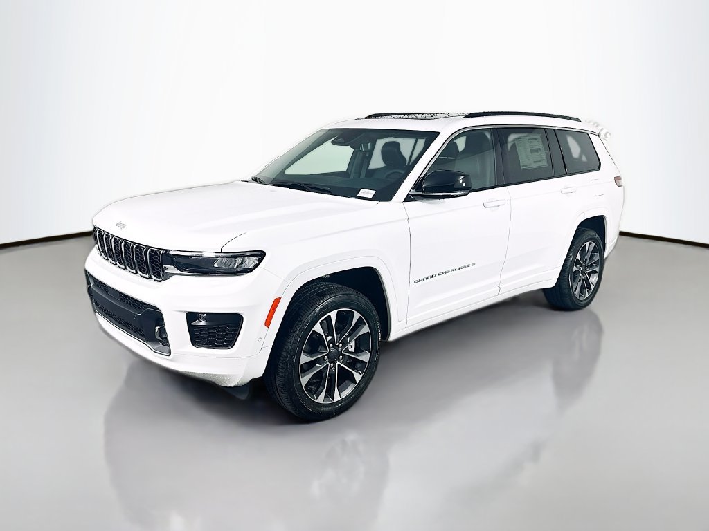 New 2025 Jeep Grand Cherokee L Overland w/ Luxury Tech Group IV AWD/4WD image 3