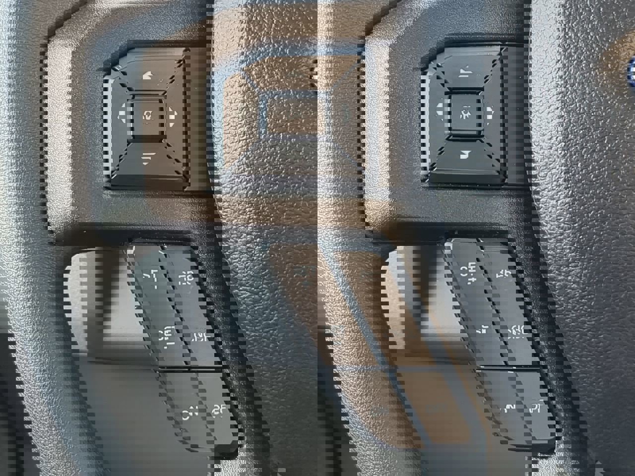 New 2025 Ford E-350 and Econoline 350 Super Duty w/ Power Equipment Group image 20