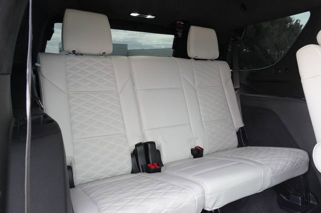 Used 2025 Cadillac Escalade V w/ LPO, Floor Liner Package image 27