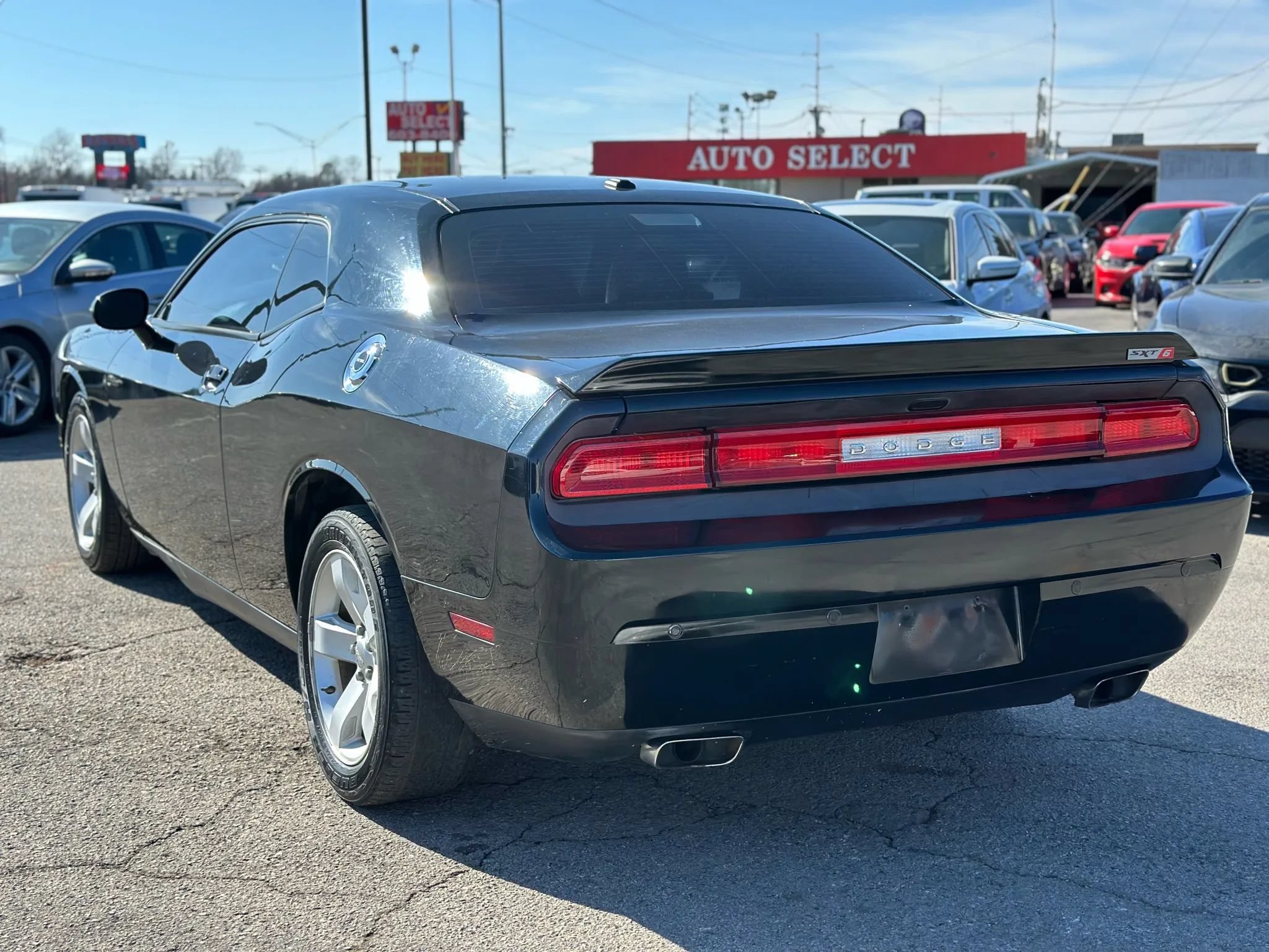 Used 2013 Dodge Challenger SXT Plus image 14
