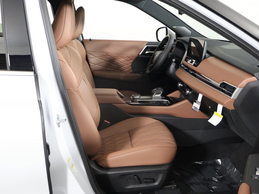 New 2026 Mitsubishi Outlander SEL AWD/4WD image 32