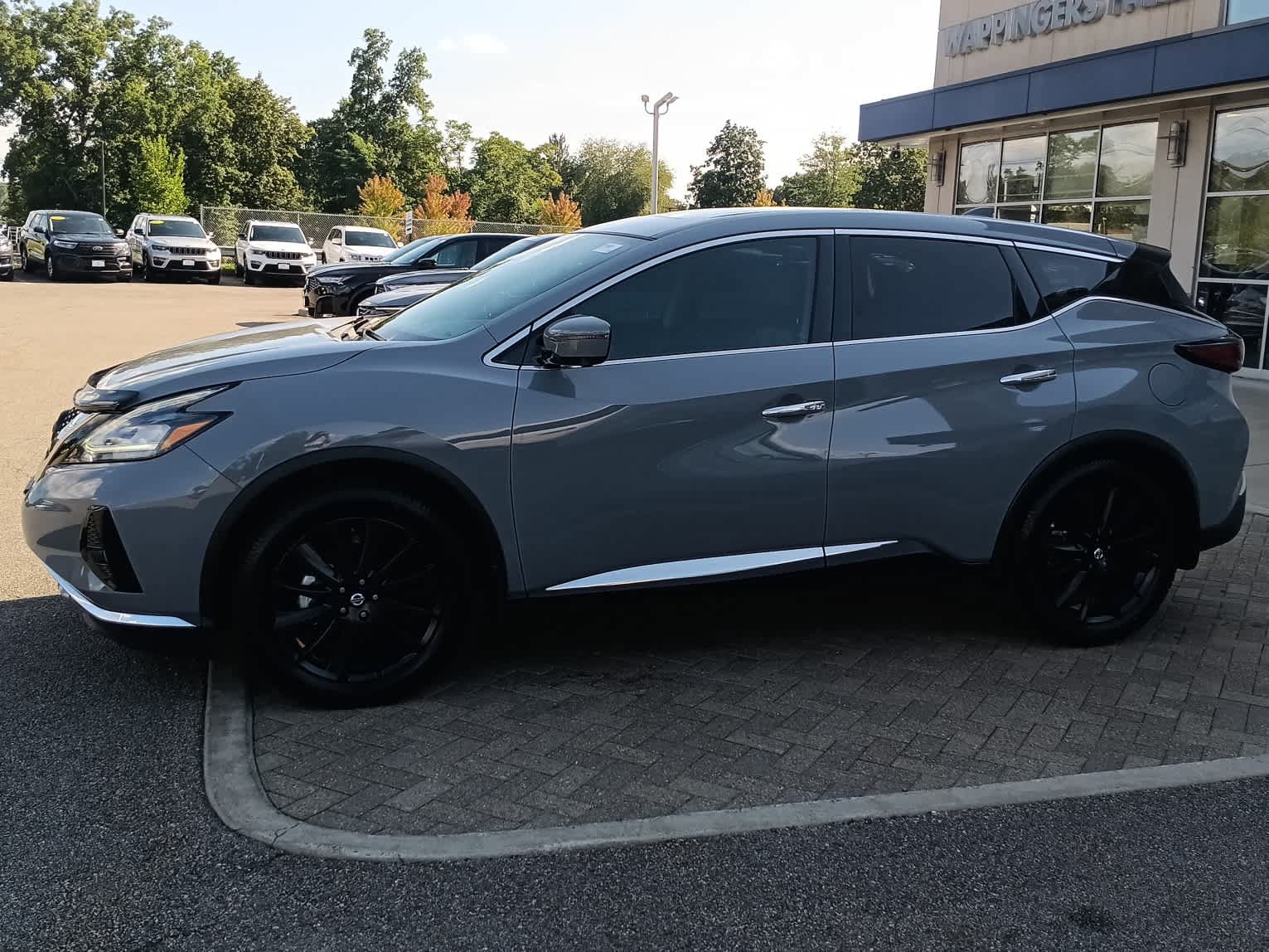 Used 2021 Nissan Murano SL w/ SL Moonroof Package AWD/4WD image 2