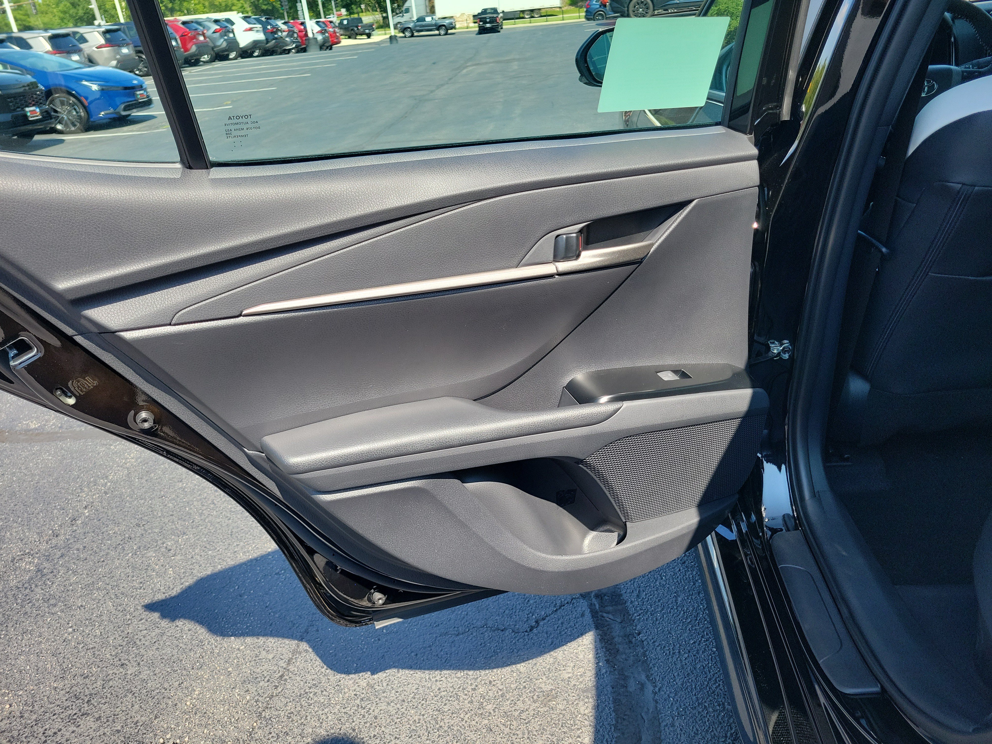 New 2026 Toyota Camry SE AWD/4WD image 9