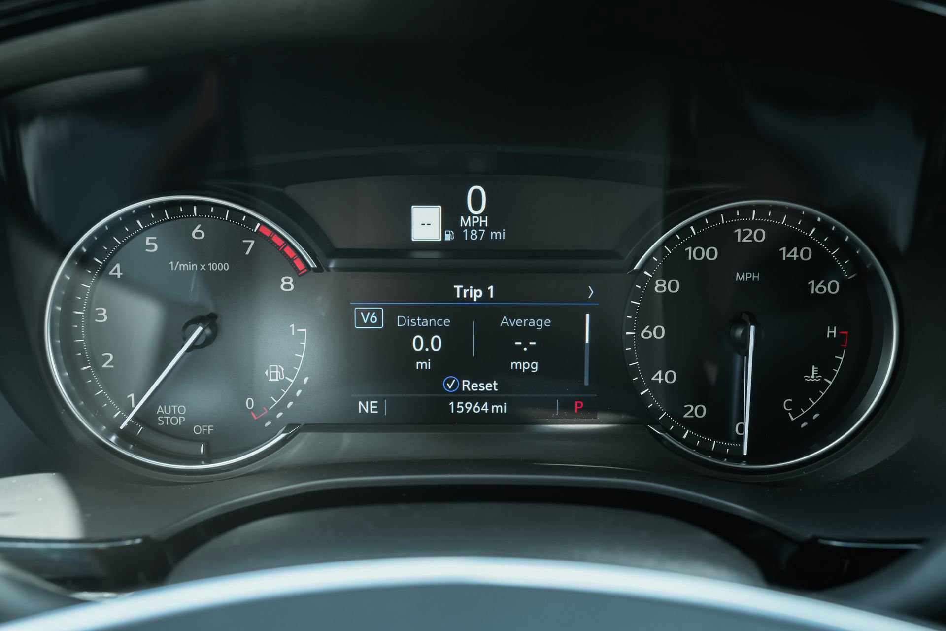 Used 2025 Cadillac XT5 Premium Luxury image 28