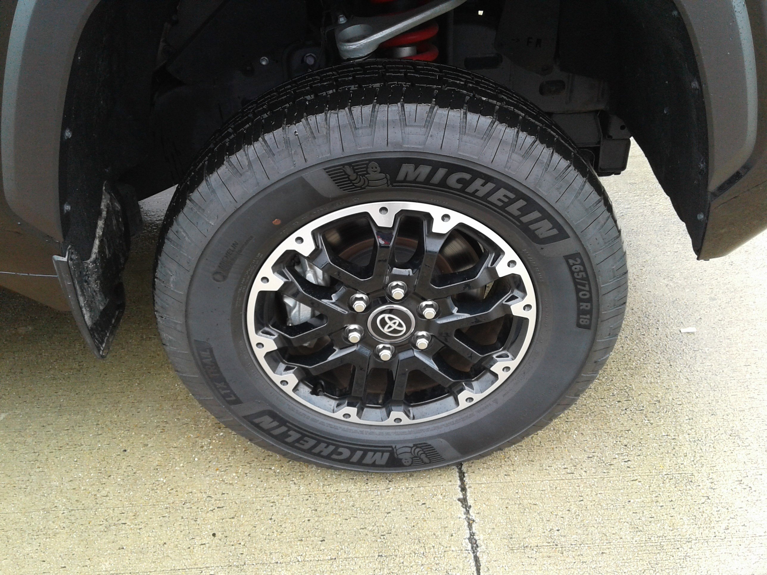 Used 2025 Toyota Tundra SR5 w/ TRD Off-Road Premium Package image 9