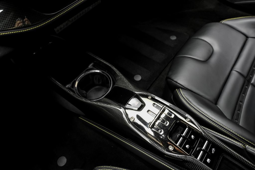 Used 2022 Ferrari SF90 Spider AWD/4WD image 23