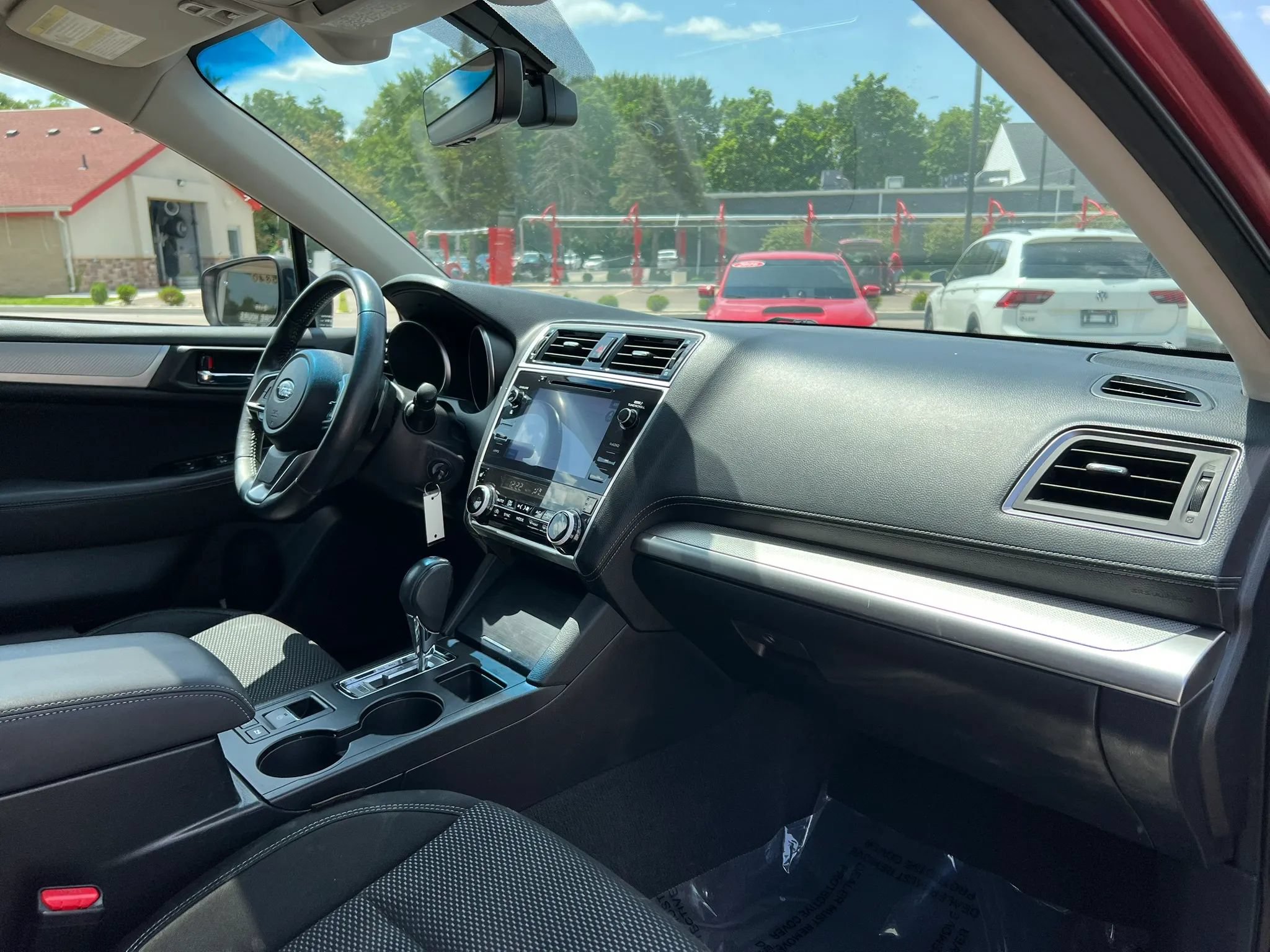 Used 2019 Subaru Outback 2.5i Premium AWD/4WD image 23