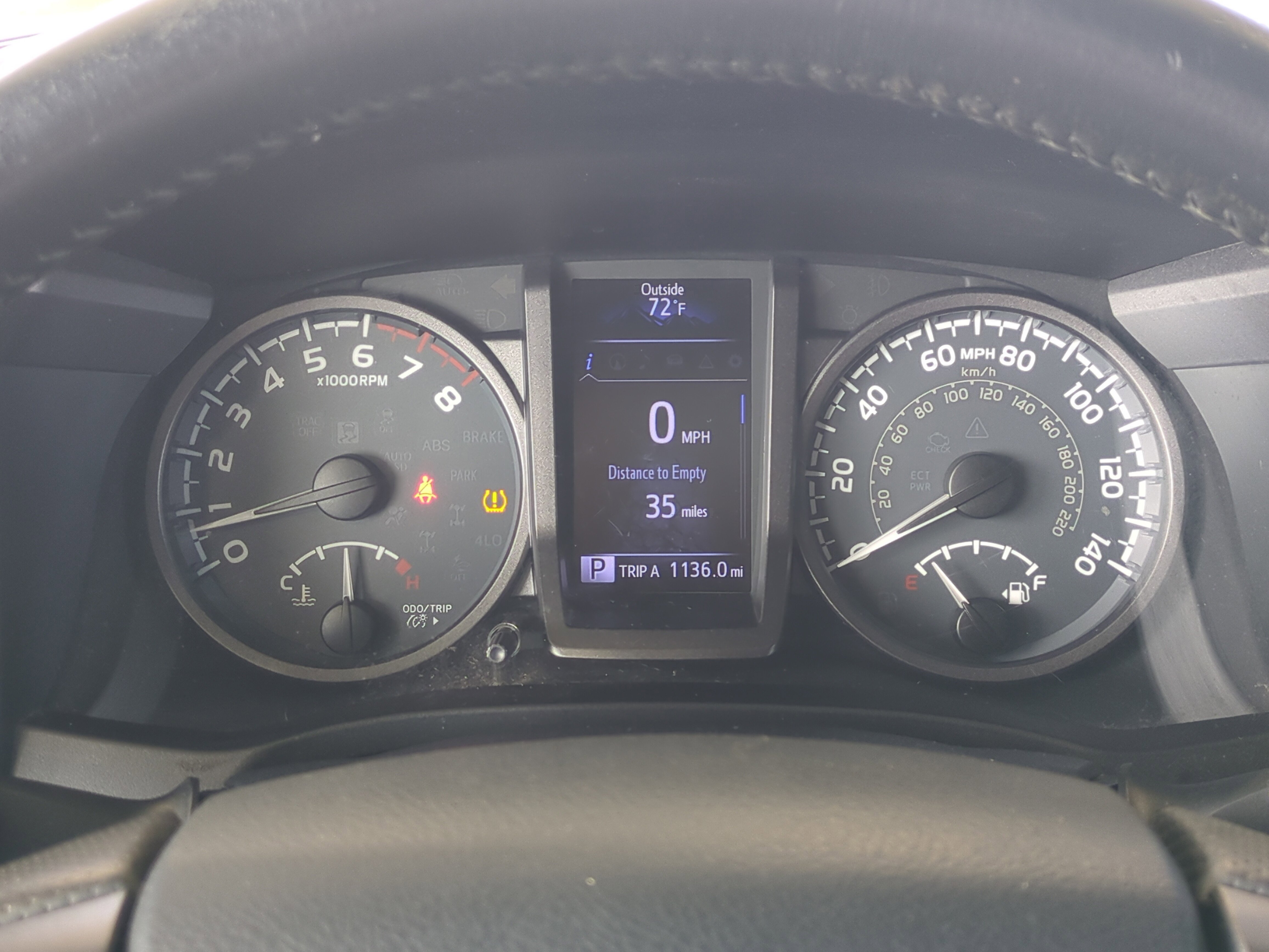 Used 2018 Toyota Tacoma TRD Sport image 29