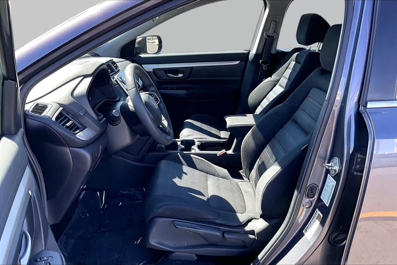 Used 2018 Honda CR-V LX image 7