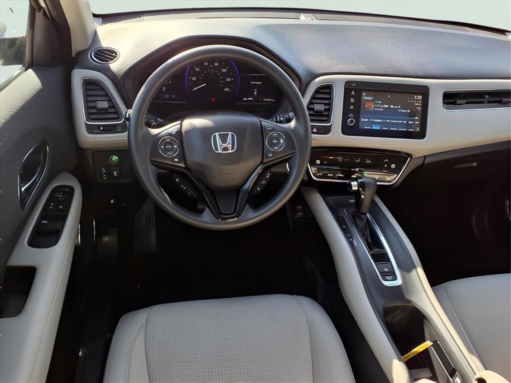 Used 2022 Honda HR-V EX image 5