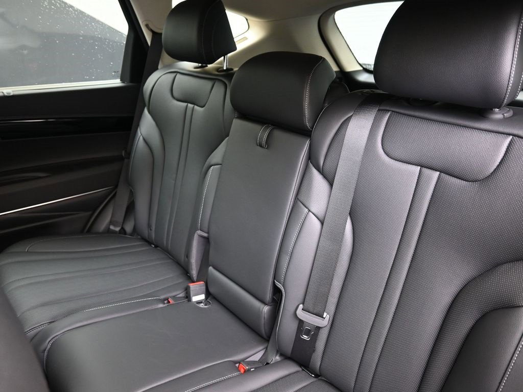 New 2025 Genesis GV80 2.5T image 19