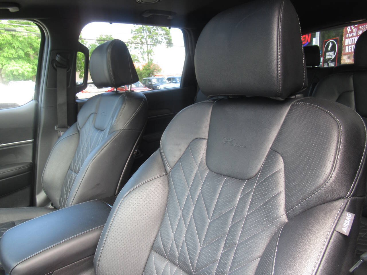 Used 2025 Kia Telluride EX X-Line AWD/4WD image 29