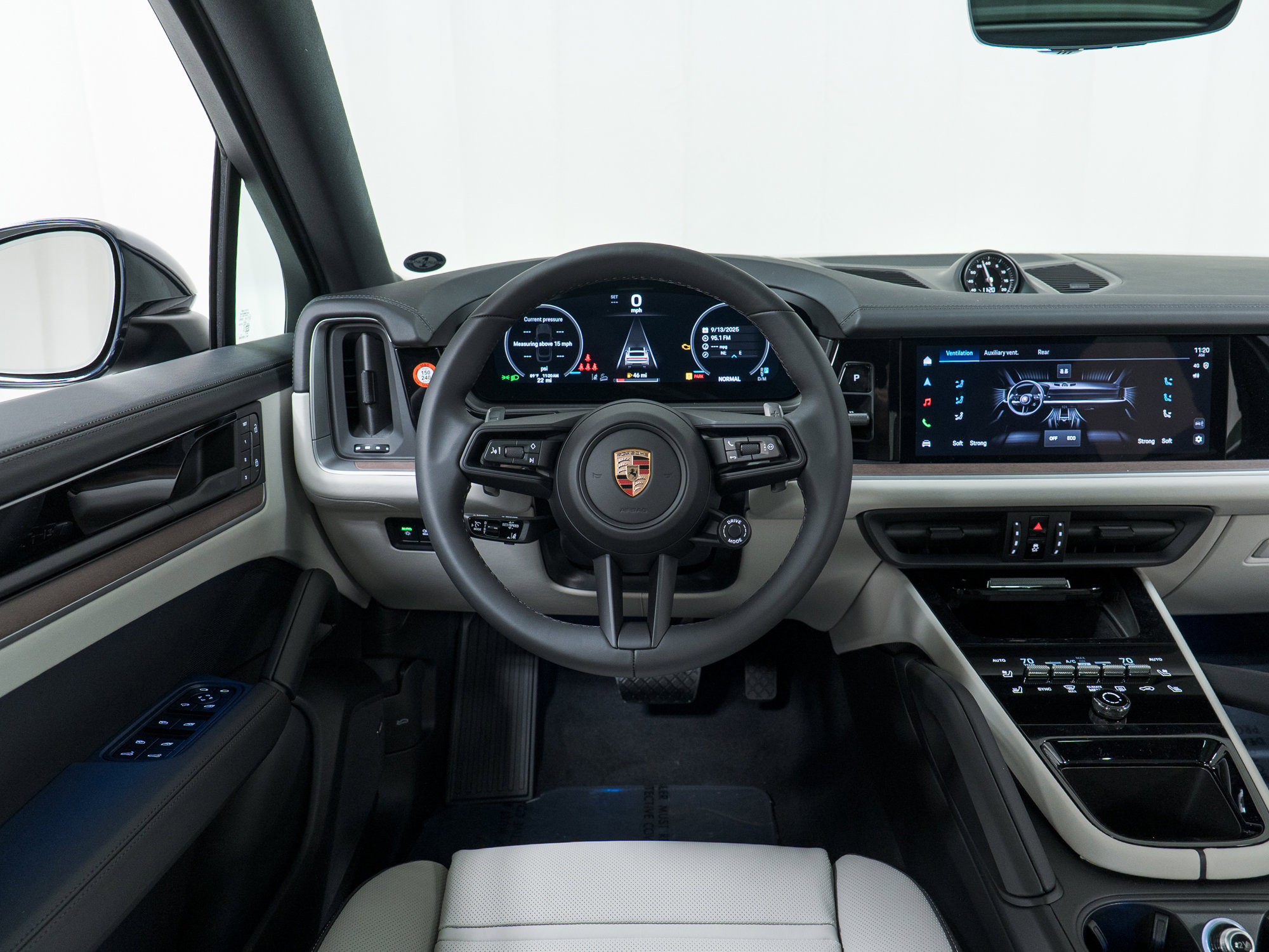 New 2026 Porsche Cayenne Coupe image 20