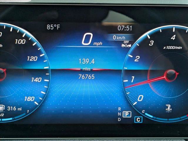 Used 2023 Mercedes-Benz GLB 250 image 8