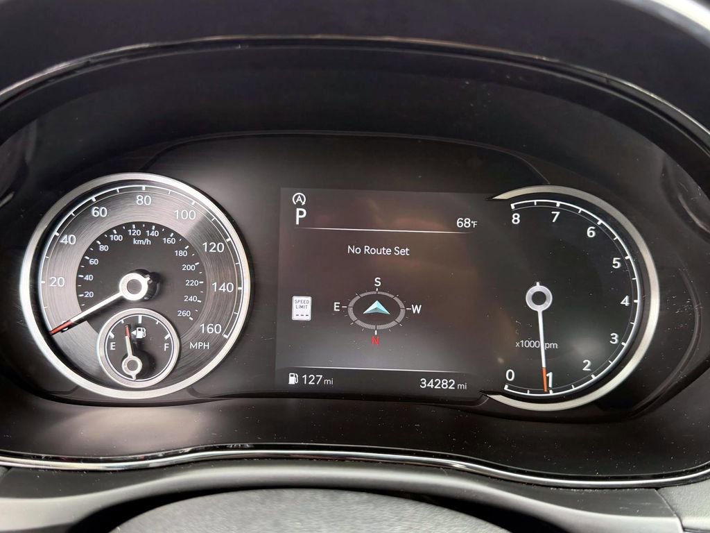 Certified 2025 Genesis GV70 2.5T image 23