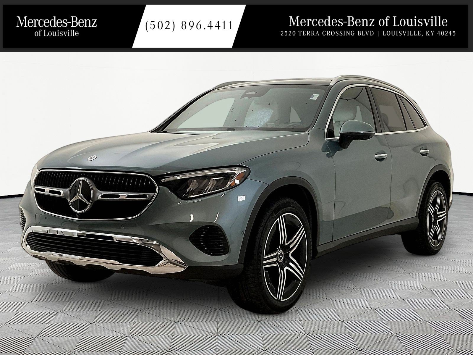 Used 2026 Mercedes-Benz GLC 300 4MATIC image 1