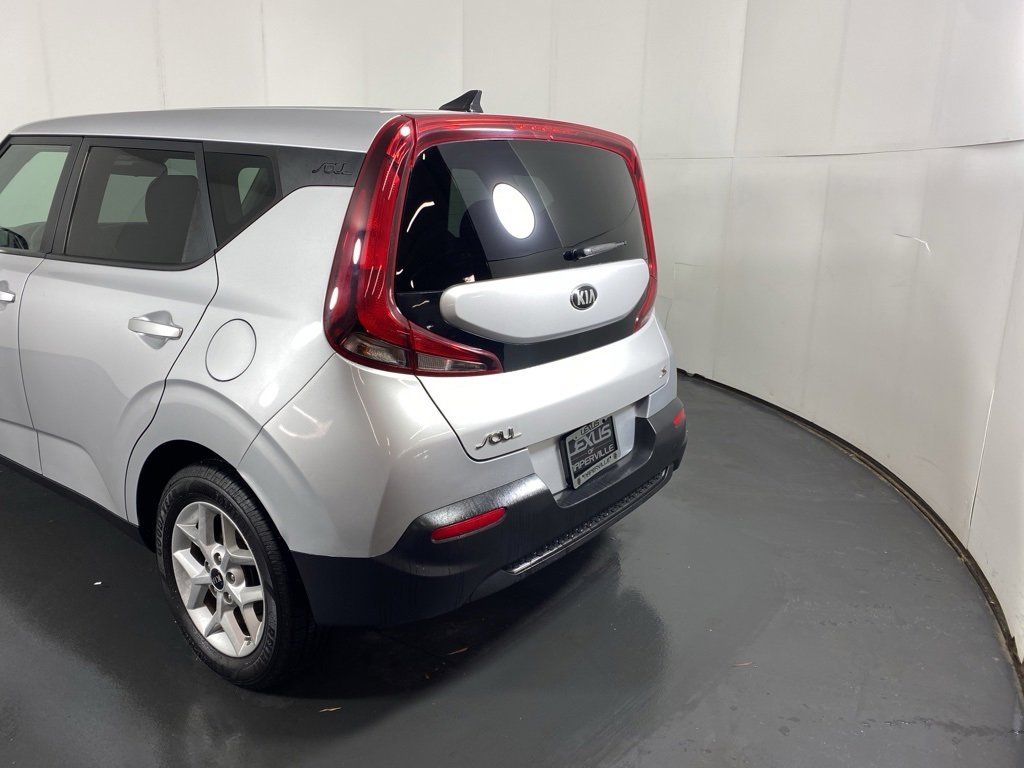 Used 2021 Kia Soul S image 9