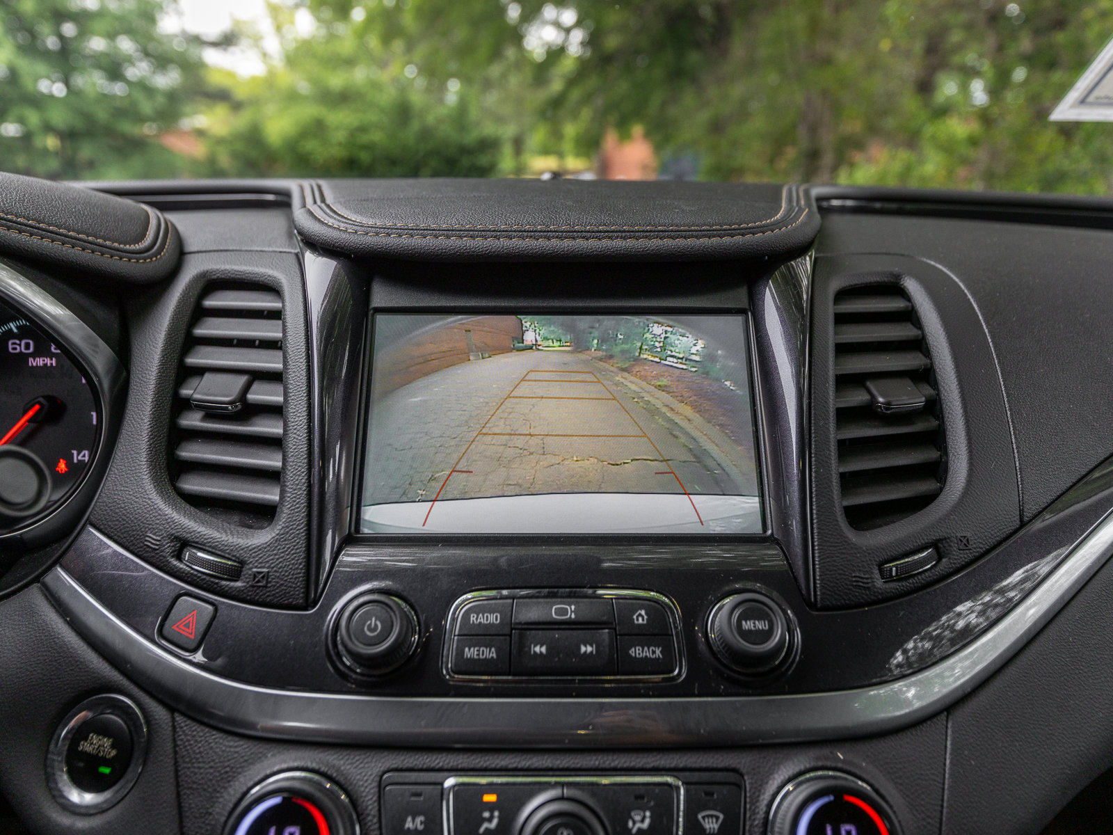 Used 2020 Chevrolet Impala LT FWD image 9