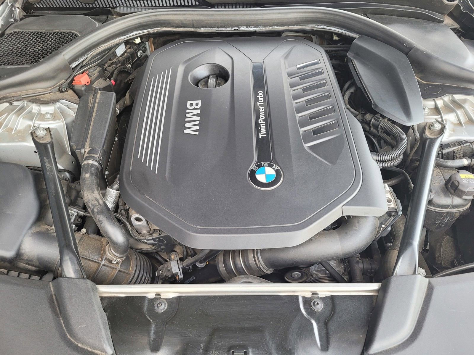 Used 2017 BMW 540i RWD image 27