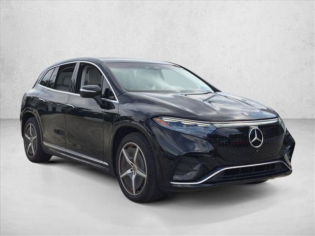 Certified 2023 Mercedes-Benz EQS 580 4MATIC SUV image 3