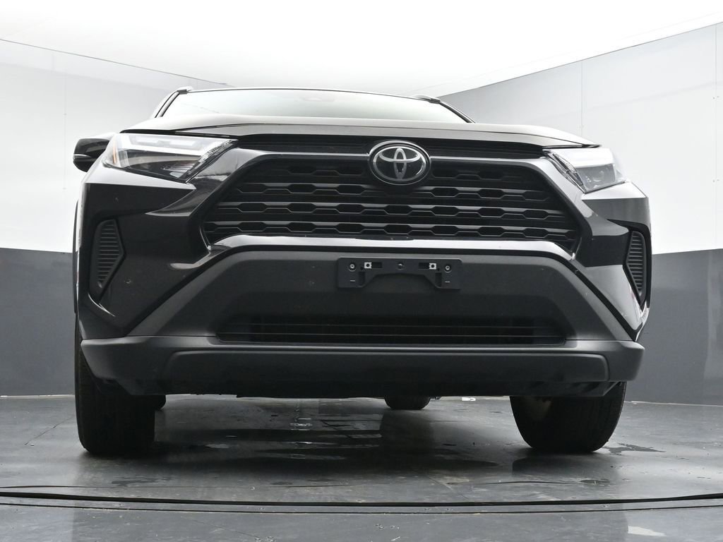 Used 2024 Toyota RAV4 XLE image 19