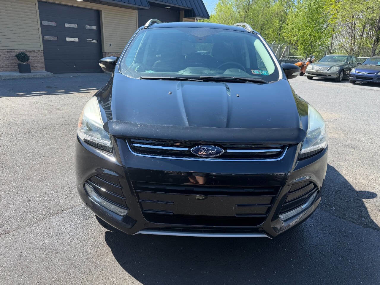 Used 2016 Ford Escape Titanium w/ Equipment Group 301A AWD/4WD image 3