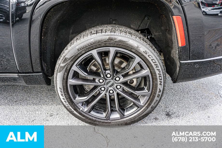 Used 2024 Jeep Grand Wagoneer L Series II w/ Quick Order Packagew 28T image 17