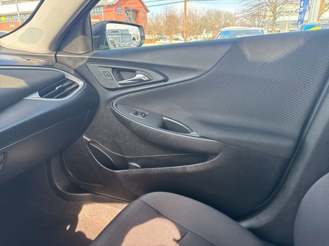 Used 2023 Chevrolet Malibu LT image 8