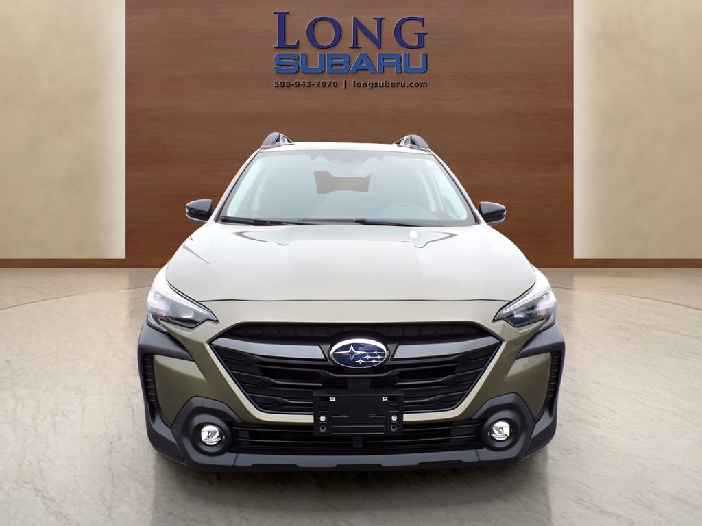 Used 2023 Subaru Outback Premium image 5