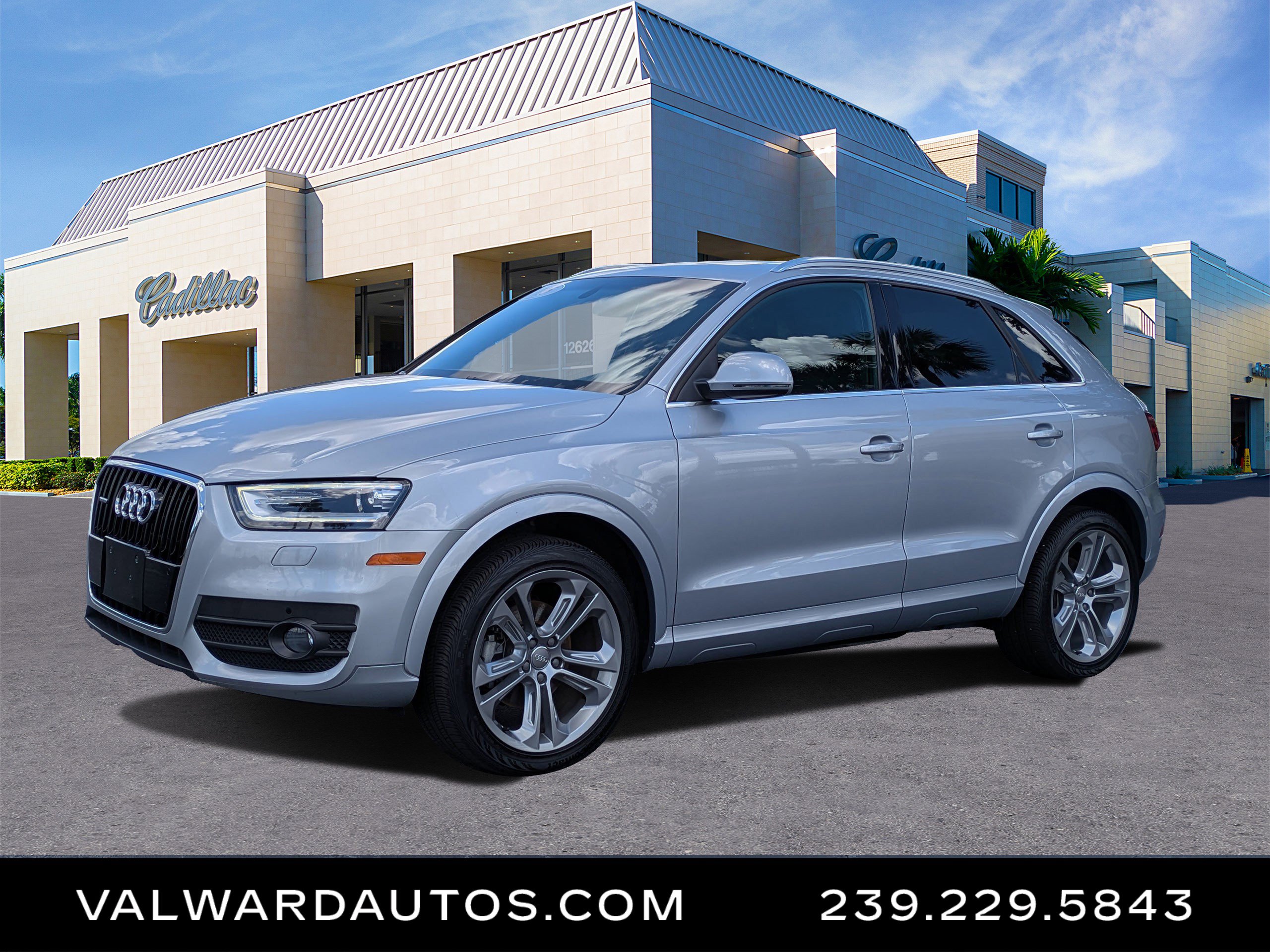 Used 2015 Audi Q3 2.0T Prestige w/ Prestige Package AWD/4WD image 1