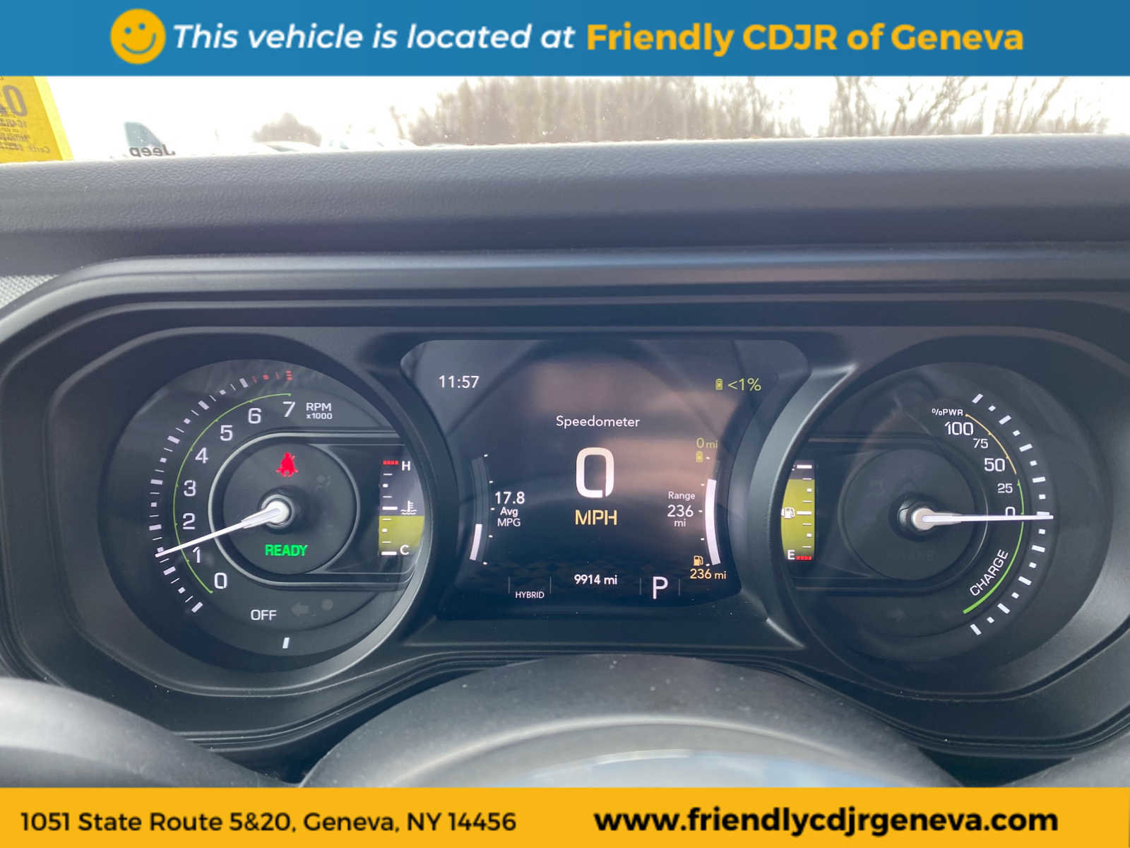 Used 2025 Jeep Wrangler Sahara image 15