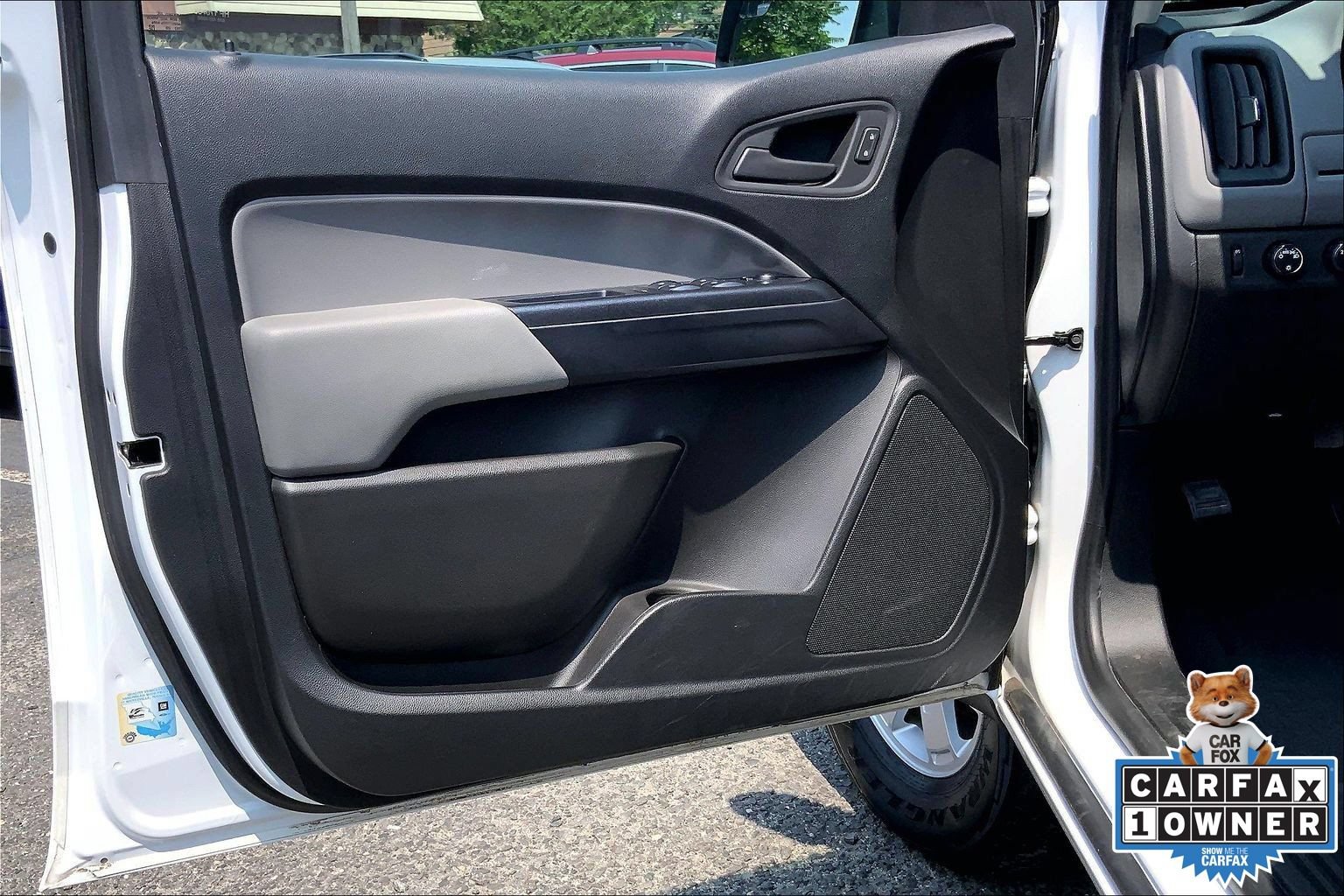 Used 2020 Chevrolet Colorado W/T w/ WT Convenience Package AWD/4WD image 22