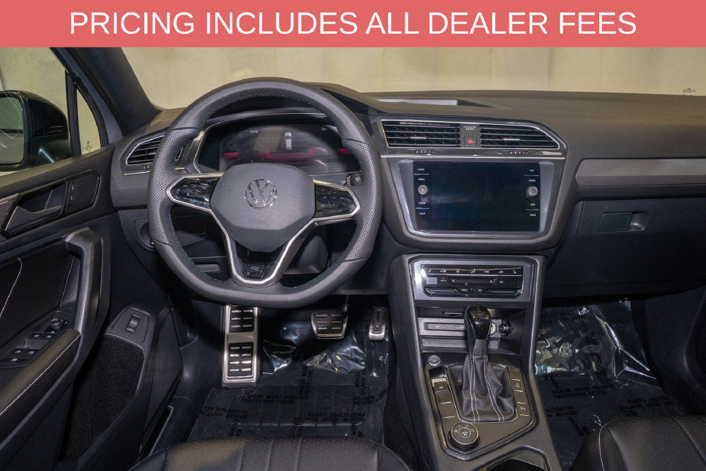Used 2024 Volkswagen Tiguan SE R-Line AWD/4WD image 7