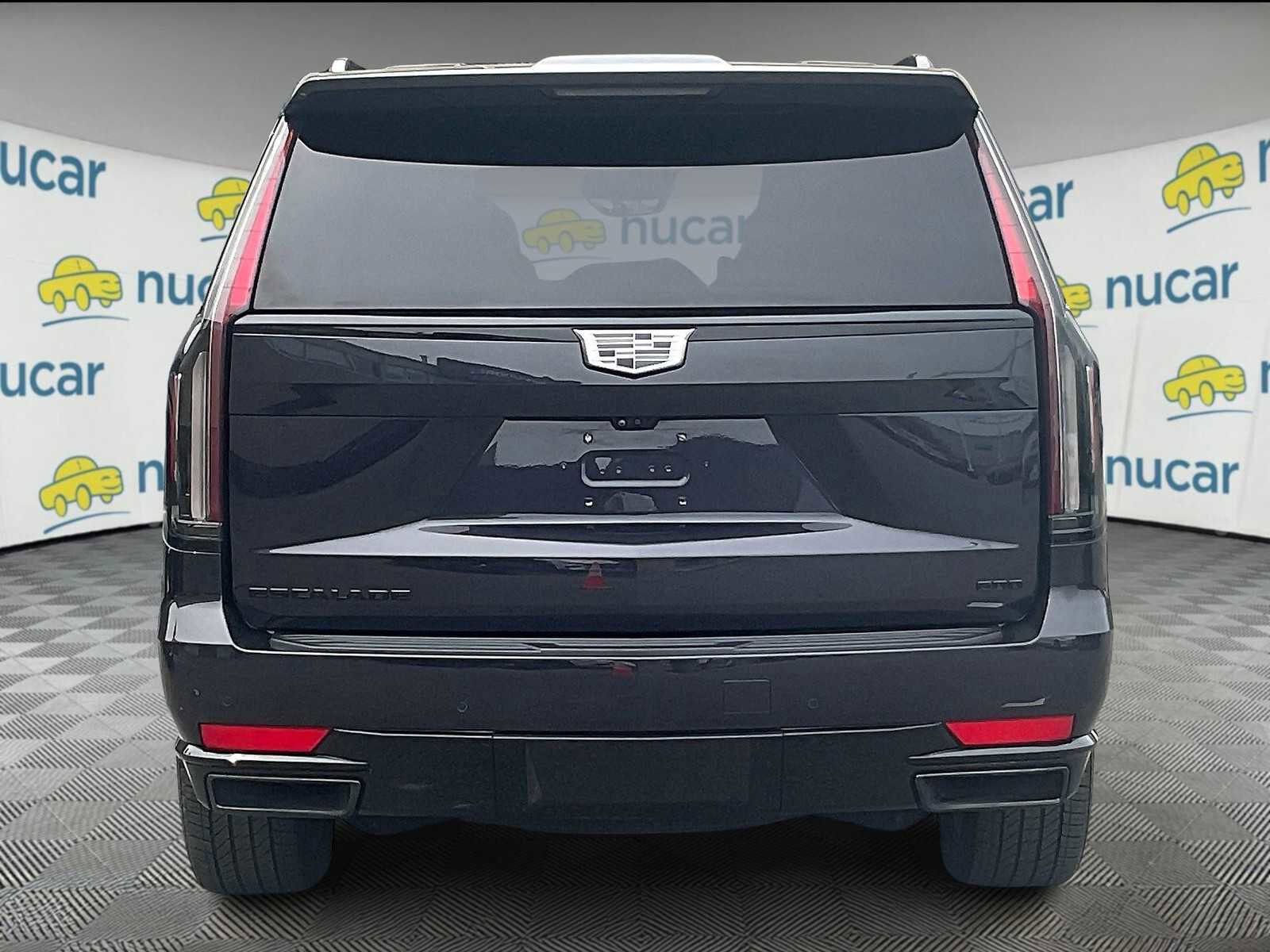 Used 2023 Cadillac Escalade Sport Platinum w/ LPO, ONYX Package image 5