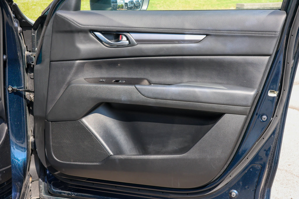 Used 2025 MAZDA CX-5 AWD 2.5 S w/ Preferred Package image 15