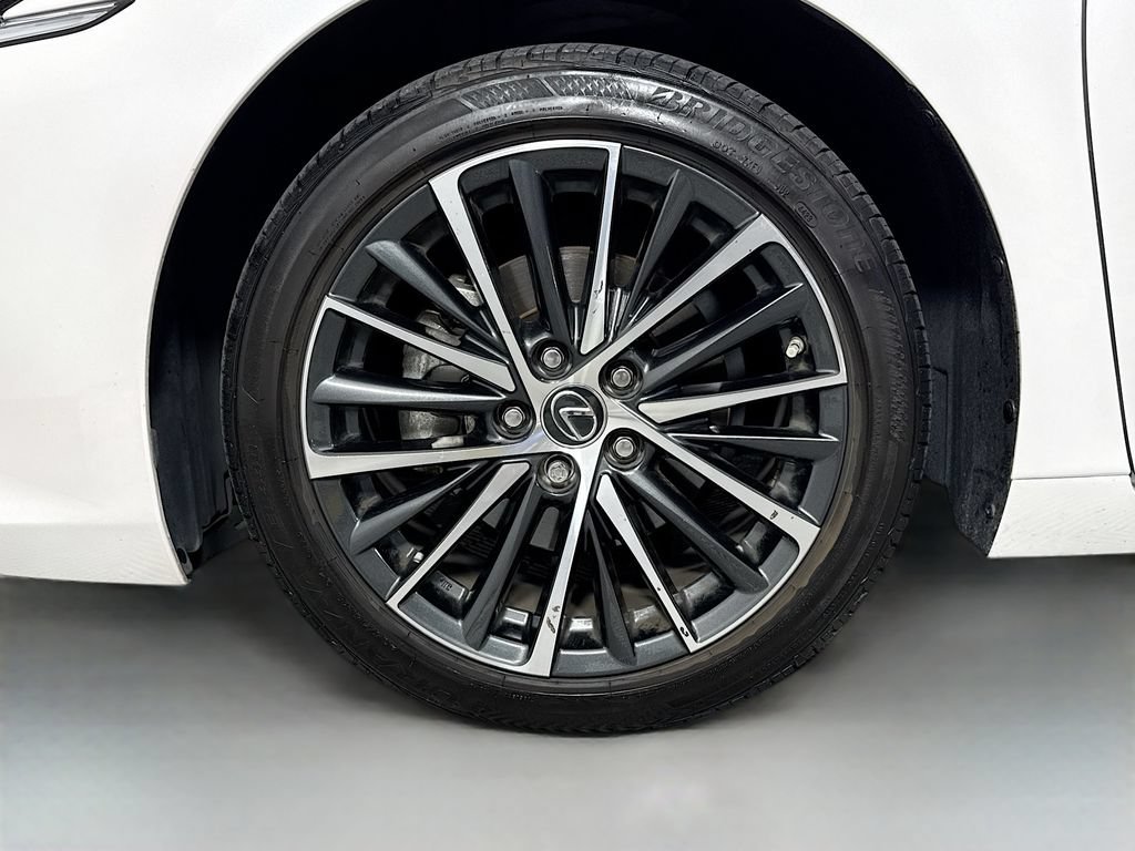 Used 2024 Lexus ES 350 w/ Premium Package FWD image 33