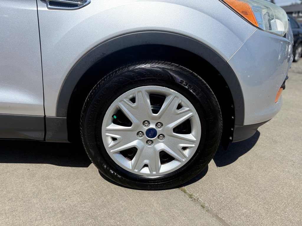 Used 2013 Ford Escape S FWD image 17