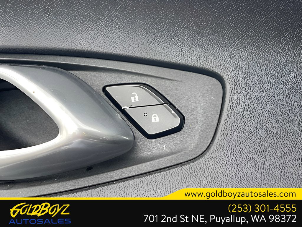 Used 2022 Chevrolet Camaro LT RWD image 35