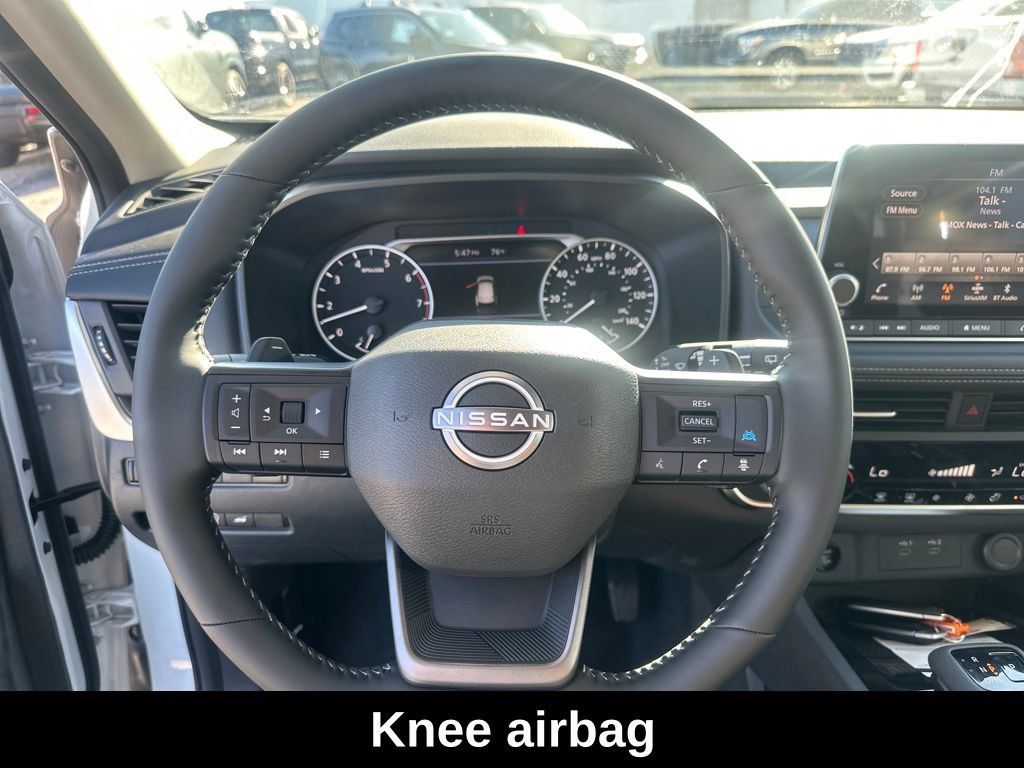 Used 2026 Nissan Rogue SV AWD/4WD image 21