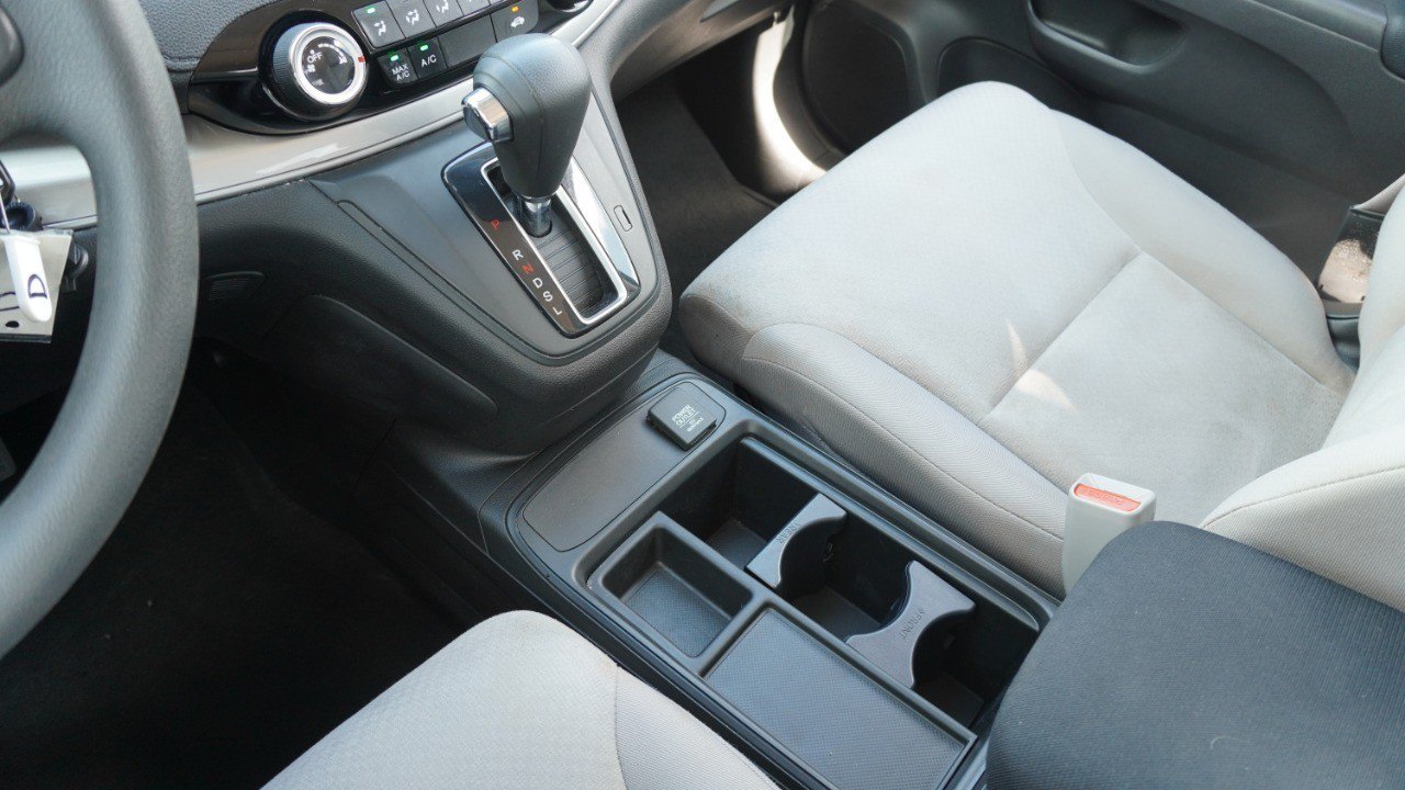 Used 2015 Honda CR-V LX image 18