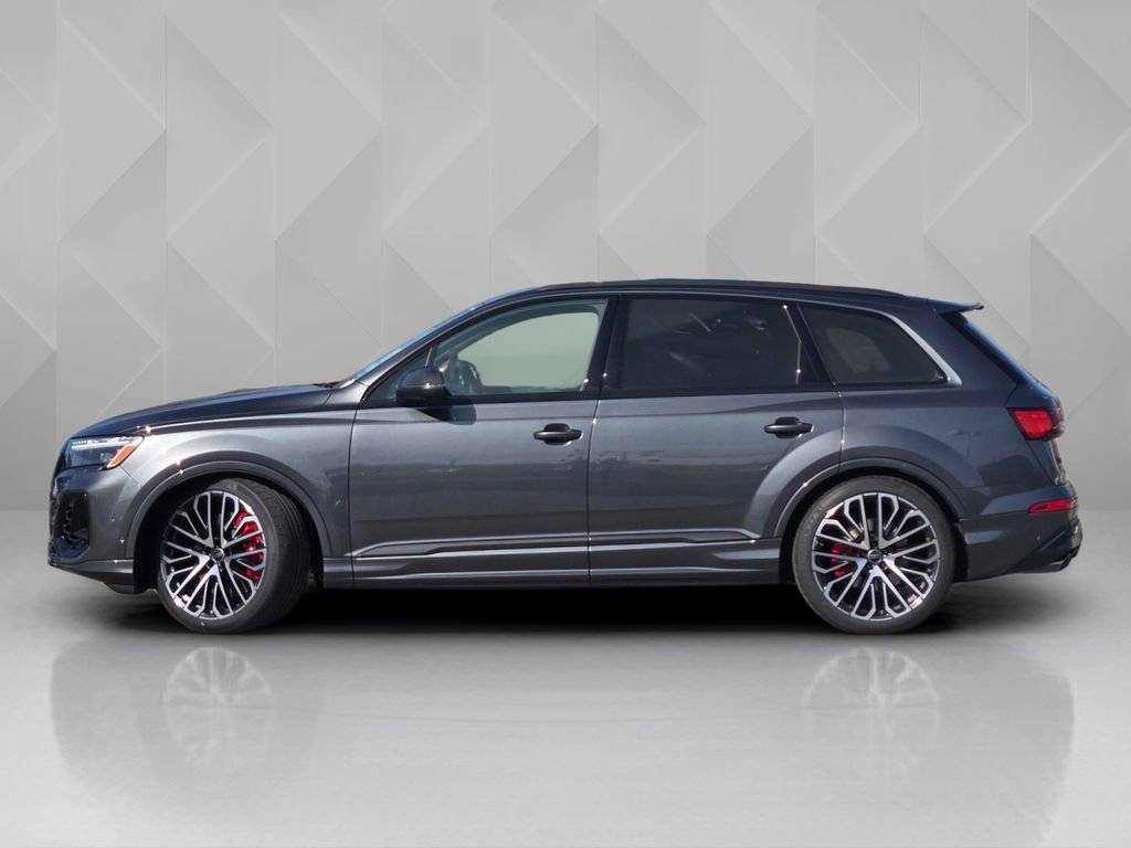 New 2026 Audi SQ7 Prestige image 3