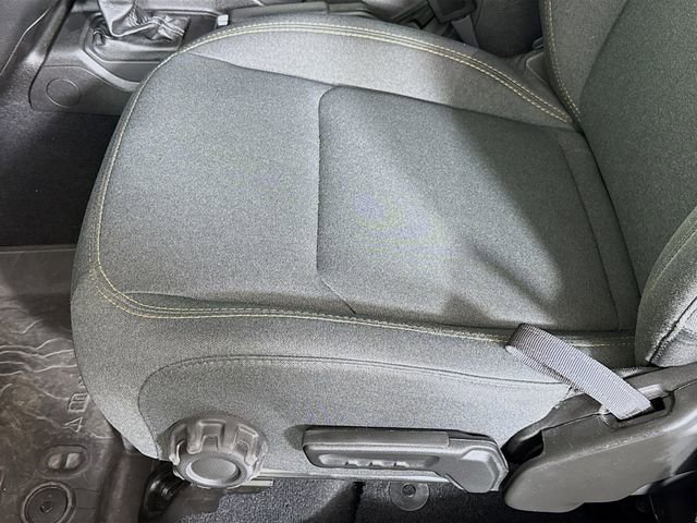 Used 2024 Jeep Gladiator Willys image 18