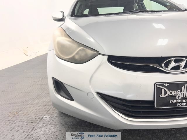 Used 2013 Hyundai Elantra GLS FWD image 9